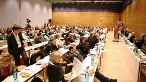 200 Delegierte kamen am Freitag zum SPD-Parteikonvent nach Berlin ins Willy-Brandt-Haus. (Foto: Bea Marquardt/SPD)